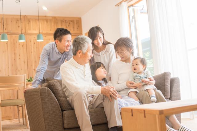 喪中に結婚式はだめ 喪中の結婚式は延期 欠席 断り方も解説 葬儀屋さん