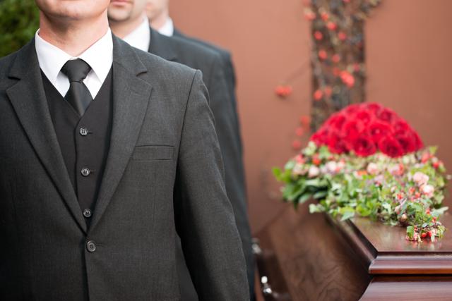 33回忌の法事で正しい服装は お布施など基本的なマナーを徹底解説 葬儀屋さん