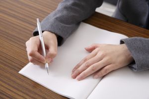 友達に送るお悔やみの言葉はどうするの シチュエーション別に解説 葬儀屋さん 友達に送るお悔やみの言葉はどうするの シチュエーション別に解説 葬儀屋さん