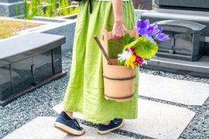 遺族にかける言葉とは メール上での基本的なマナーから文例まで紹介 葬儀屋さん 遺族にかける言葉とは メール上での基本的なマナーから文例まで紹介 葬儀屋さん