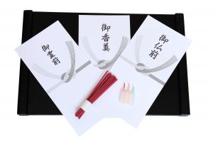 葬儀 お花代とは 香典との違い 書き方 包み方 相場を解説 葬儀屋さん 葬儀 お花代とは 香典との違い 書き方 包み方 相場を解説 葬儀屋さん