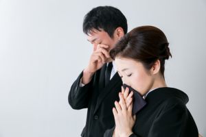 相手に迷惑をかけない お見舞いに行く時の適切な服装のマナー 葬儀屋さん 相手に迷惑をかけない お見舞いに行く時の適切な服装のマナー 葬儀屋さん