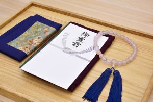 弔慰とは何 知っておくと便利な弔慰休暇について詳しく解説 葬儀屋さん