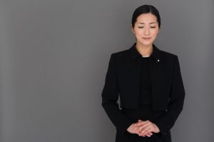 お悔やみの言葉をメールで返信するのはマナー違反 例文もご紹介 葬儀屋さん